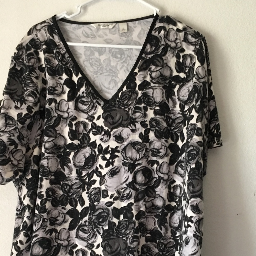 Liz Claiborne Black Shirt